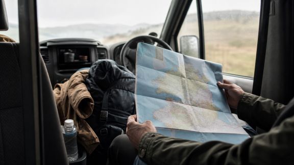 Retours d’expérience : gérer ses imprévus lors de longs périples en van