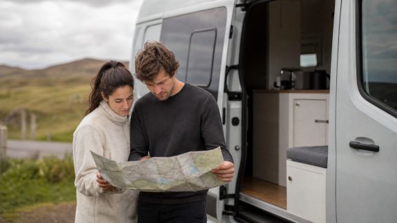 Le guide pour allier découvertes locales et flexibilité sur la route