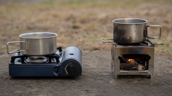 Comparatif entre réchauds à gaz et solutions alternatives en pleine nature